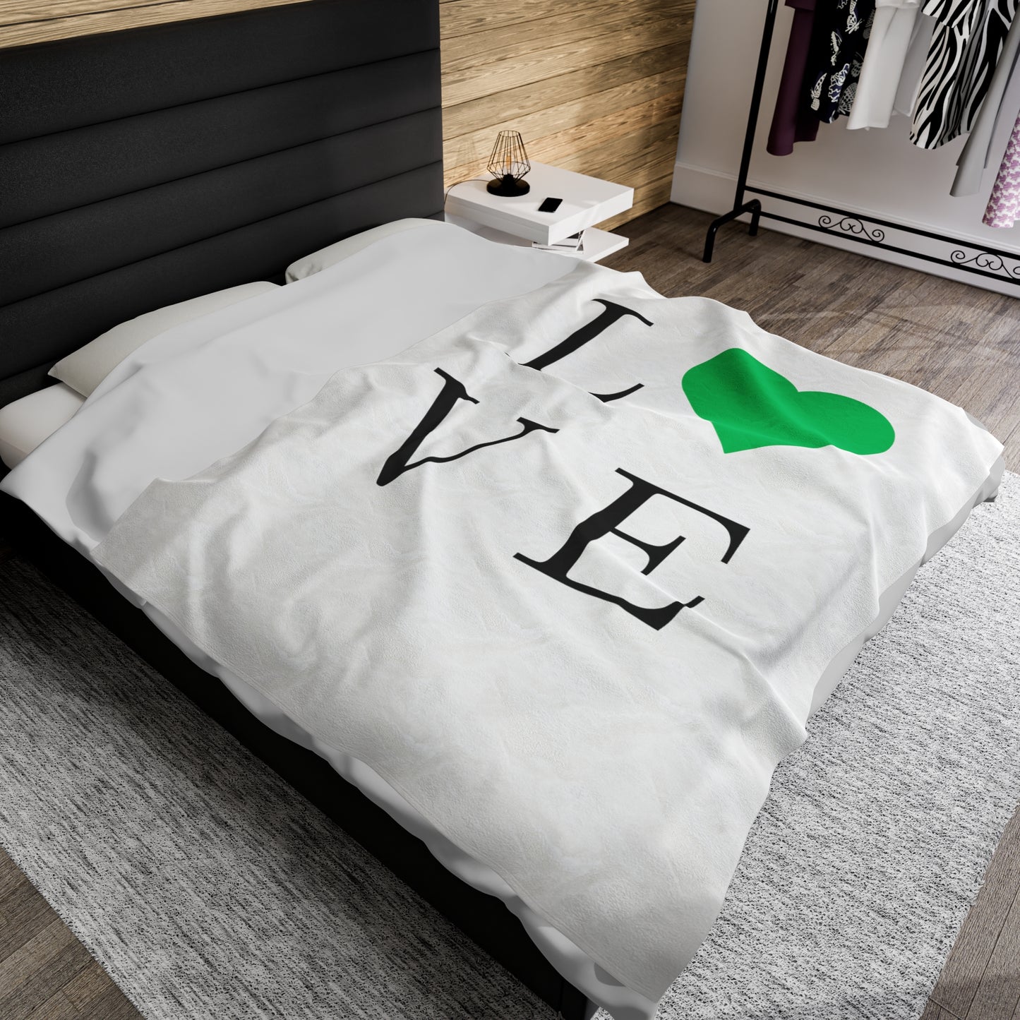 Green  Love Heart Velveteen Plush Blanket